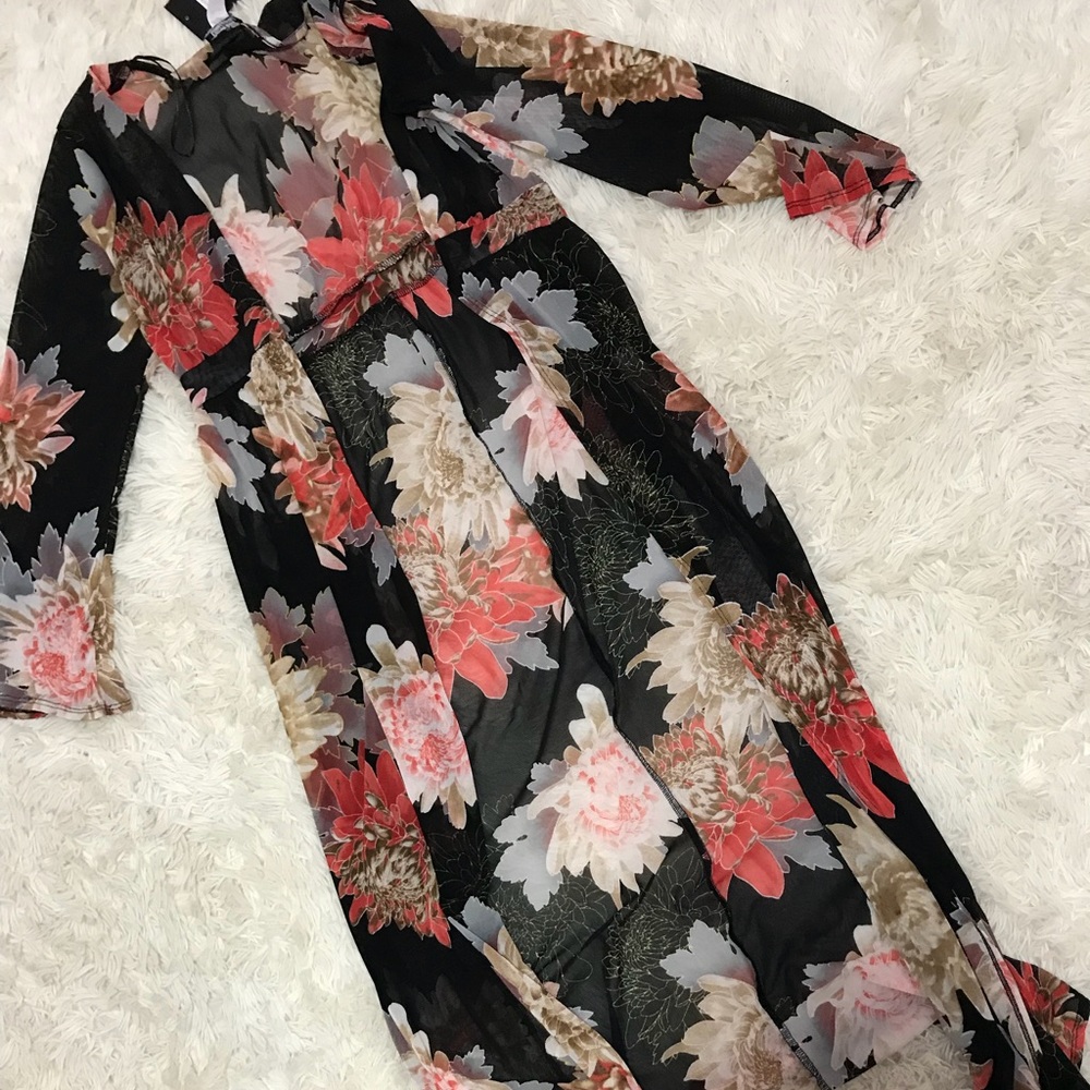 Sheer floral duster (New with tag)